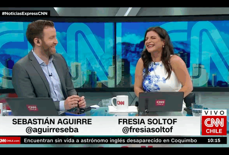 ¿A quién no le ha pasado? Fresia Soltof sufrió un ataque de risa en pleno noticiero de CNN Chile