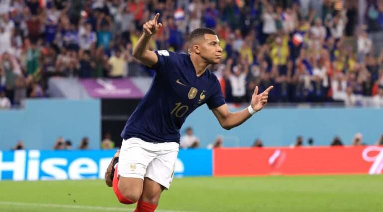 De la mano de Mbappé: Francia superó a Dinamarca y se convirtió en el primer clasificado a los octavos de final