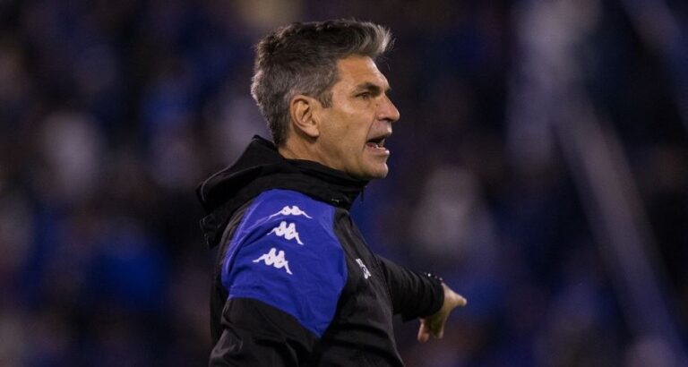 Universidad de Chile oficializó a Mauricio Pellegrino como su nuevo director técnico