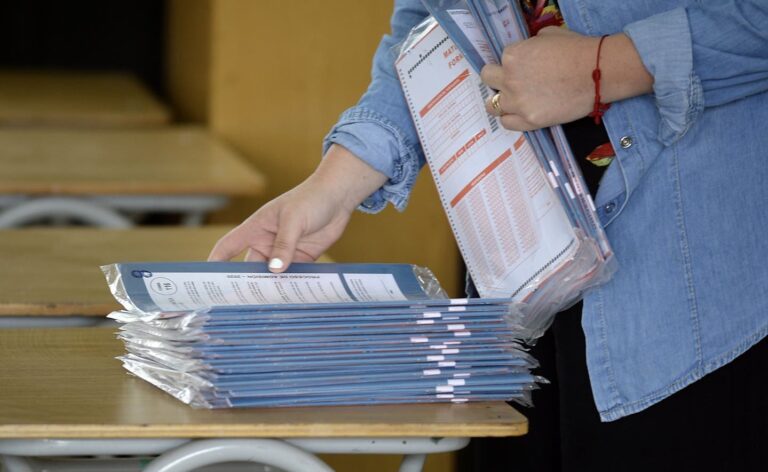 ¿Puedo llevar una botella de agua? El Demre explica todo lo que tienes que saber para dar la PAES