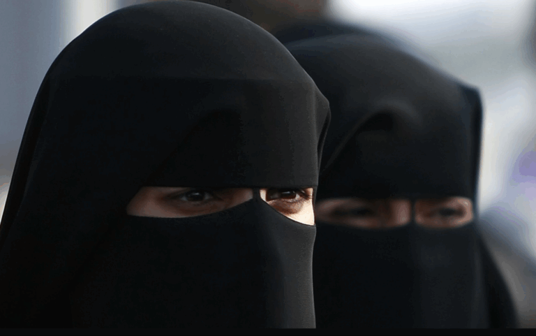 Tutela masculina, discriminación y violencia: Así es la vida de las mujeres en Qatar