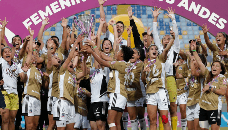 Colo Colo se quedó con un friccionado Superclásico y se proclamó campeón del fútbol femenino