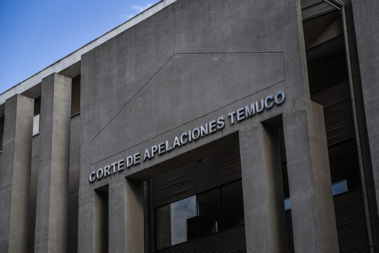 Corte de Apelaciones ordenó trasladar a tres miembros de la CAM desde Valdivia a Temuco