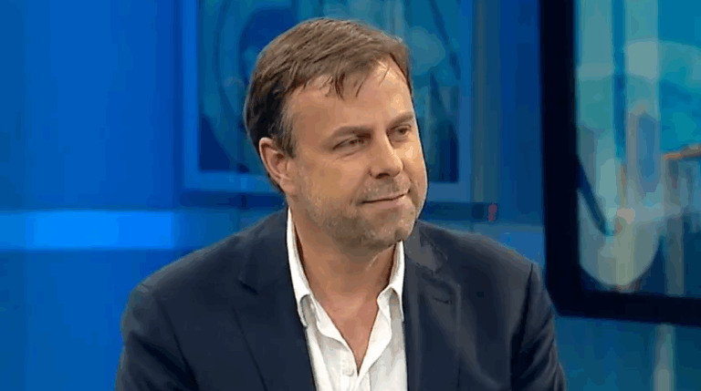 Codina dice que crear un encargado nacional de inteligencia 