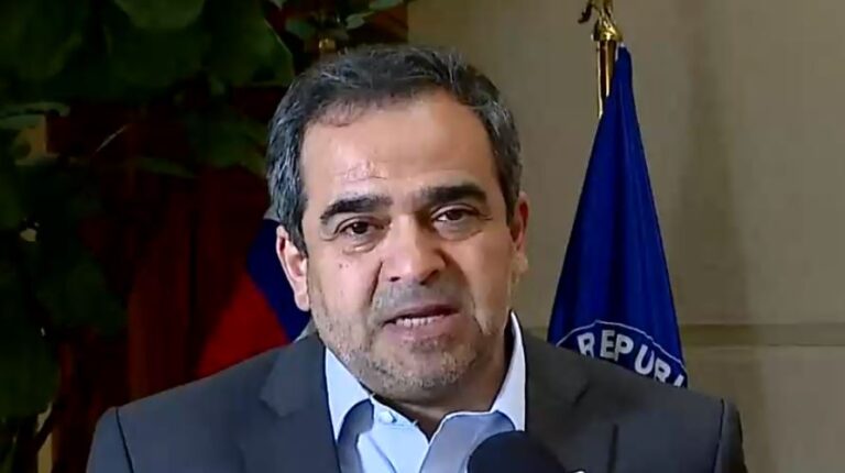 Senador Quintana y acuerdo constitucional: 