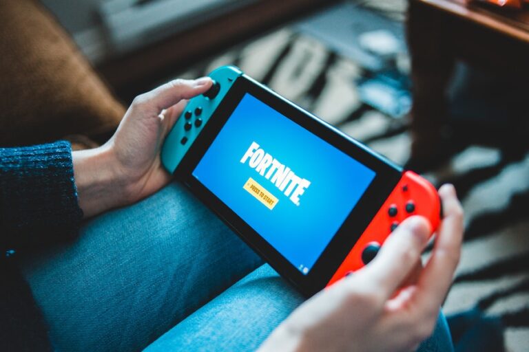 Padres canadienses demandan a Epic Games por la adicción de sus hijos a Fortnite