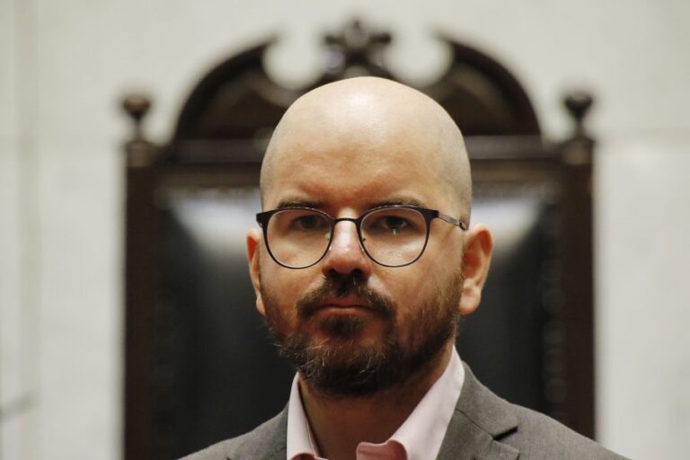 Anuncian fecha de votación para la acusación constitucional contra el ministro Jackson