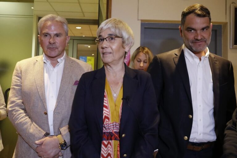 Senadores UDI presentan reforma constitucional para eliminar el indulto presidencial