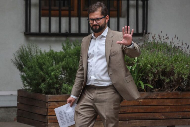 Presidente Boric comenzará sus vacaciones la próxima semana: Visitaría el sur del país y el litoral central