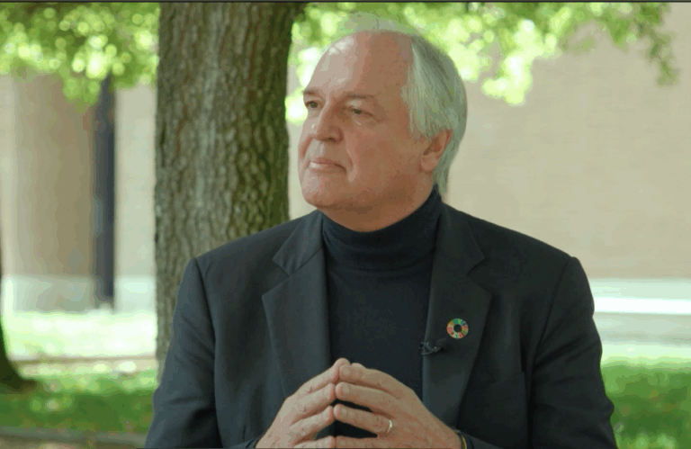 Paul Polman: “Los asuntos sobre la crisis climática y de inequidad también afectan a la comunidad de negocios