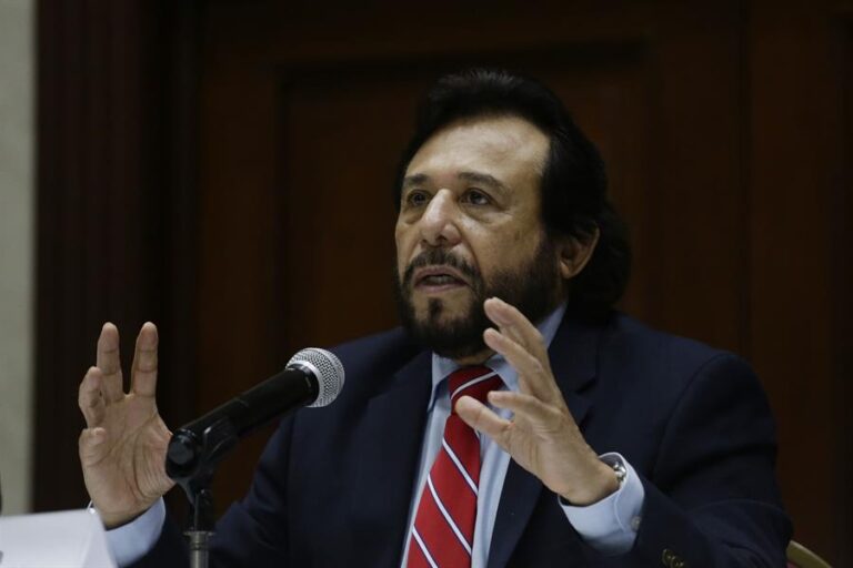 Vicepresidente de El Salvador aclaró dichos sobre maras en Chile: 