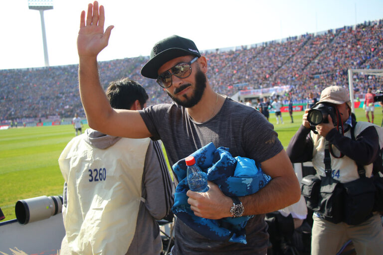 Johnny Herrera tras fichajes de Zaldivia y Toselli: “Se pierde identidad y da pena”