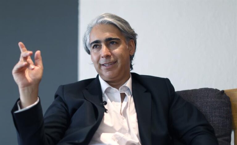 Grupo de Puebla publicó carta de apoyo a ME-O: Critican a la justicia chilena por el aplazamiento del caso SQM