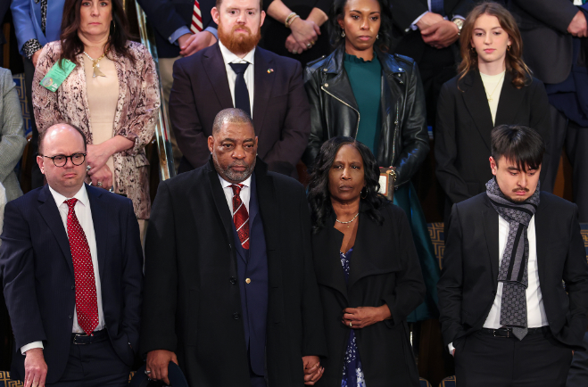 Padres de Tyre Nichols participaron en ceremonia de discurso del Estado de la Unión de Joe Biden