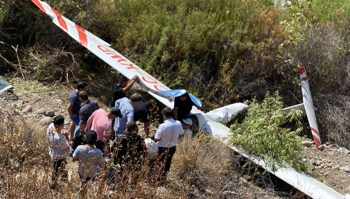 Planeador aterrizó de emergencia en ribera del Río Mapocho: Piloto está en buen estado de salud