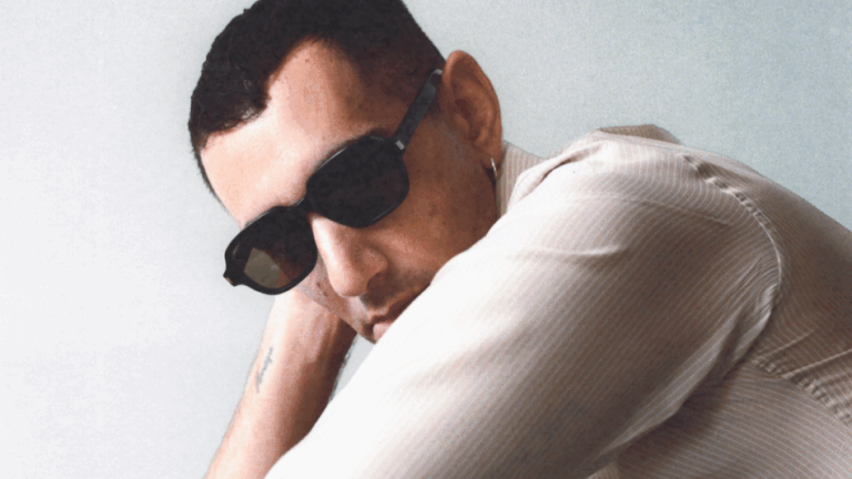 Alex Anwandter estrena 
