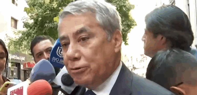 Ministro del TC explicó voto a favor de requerimiento: 