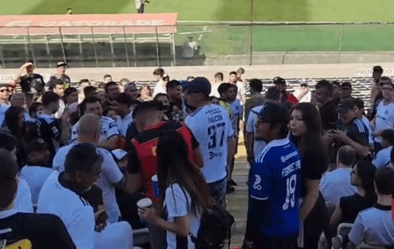 Superclásico 193: Captan a hincha que ingresó con la camiseta de la U a sector océano del Monumental