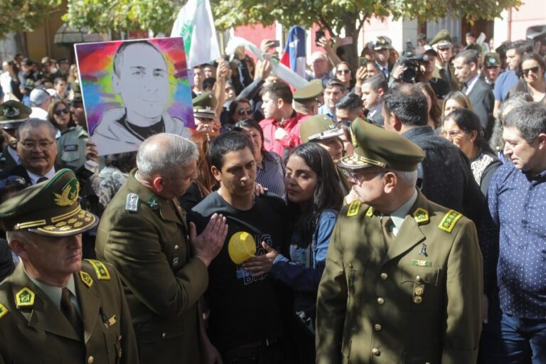 Carabinero Daniel Palma fue sepultado en Rancagua: Despedida contó con masiva presencia de personas