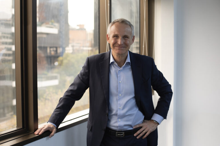 Jonas Prising, Chairman y CEO de ManpowerGroup: “No todas las personas pueden acceder al privilegio del trabajo a distancia”