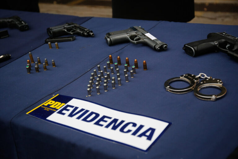 PDI detiene a banda dedicada a delitos violentos: Operaban en la RM, Valparaíso y el Maule