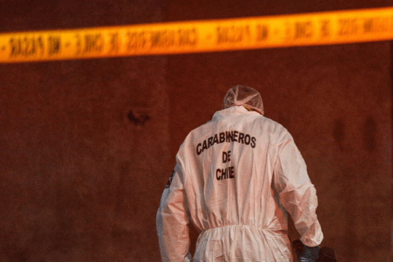 Lo Prado: hombre muere apuñalado en la vía pública y sería una persona en situación de calle