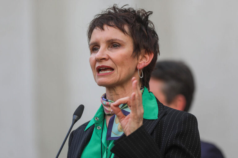 Ministra Tohá confirma que diálogos con Chile Vamos por reformas se retomarán este jueves