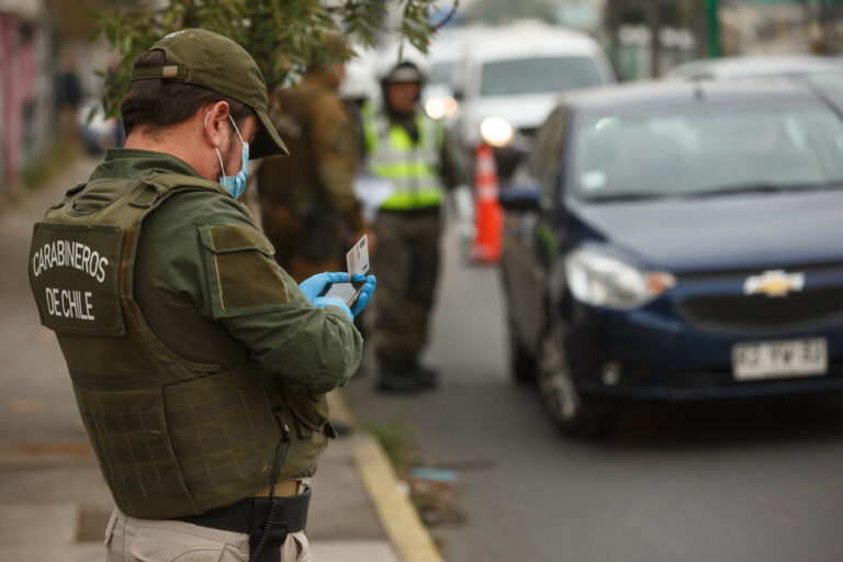 Delincuentes roban peaje en Autopista del Itata: Cortaron el tránsito con árboles y miguelitos