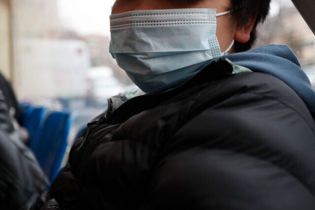 Crisis hospitalaria: Minsal anuncia uso obligatorio de mascarillas en establecimientos educacionales