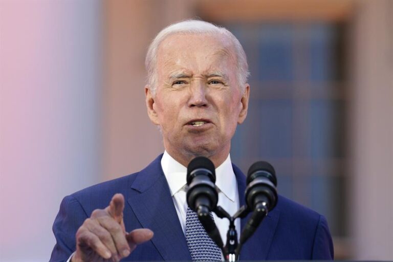 Joe Biden: Ucrania debe cumplir los 