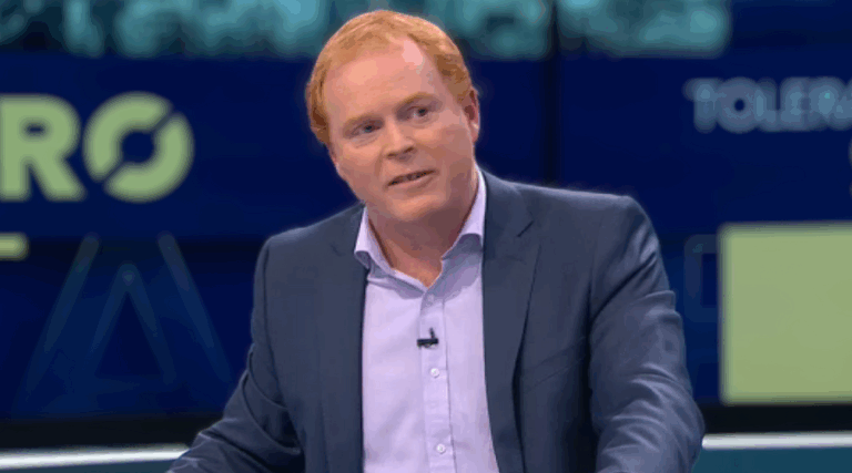 Rojo Edwards en Tolerancia Cero: 