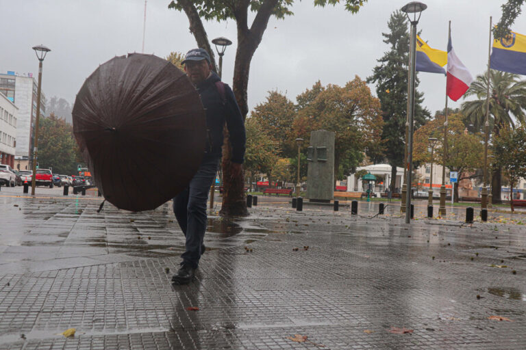 Dirección Meteorológica emite aviso por viento 