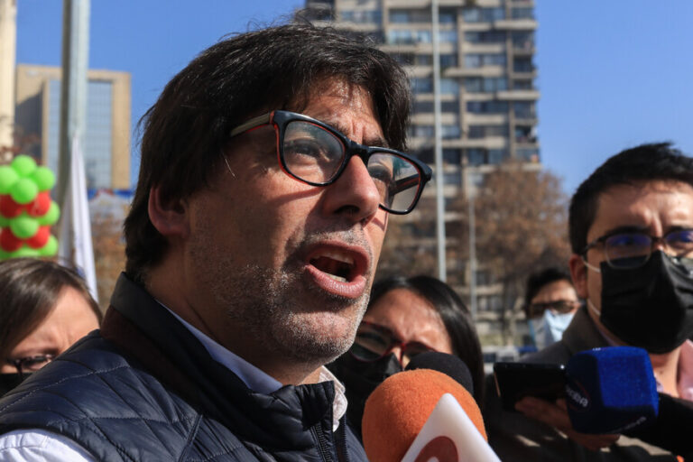 Jadue criticó y calificó de 