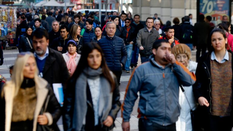 Encuesta Laborum: Expectativas de sueldo cayeron 4,19% en promedio