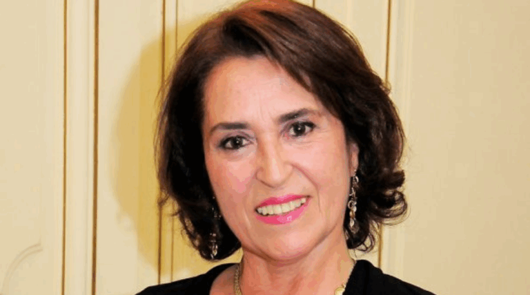 Patricia Stambuk, periodista, escritora e investigadora, recibió el Premio Nacional de Periodismo 2023