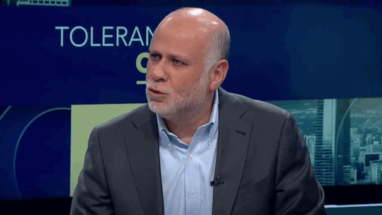 Álvaro Elizalde y Caso Convenios: 