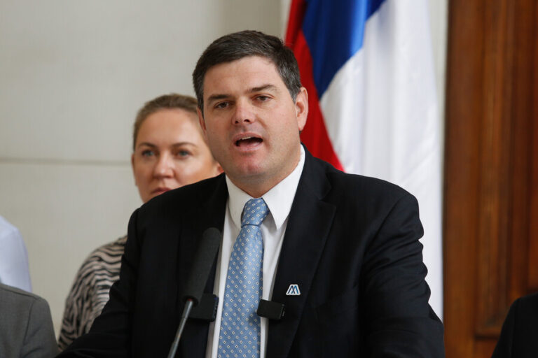 PDI detuvo a 6 personas vinculadas al robo y golpiza contra el alcalde de Zapallar, Gustavo Alessandri