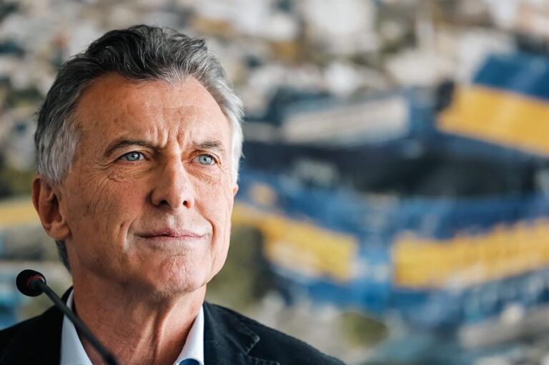 Mauricio Macri es sobreseído en causa por presunto espionaje a familiares de tripulación de submarino ARA San Juan