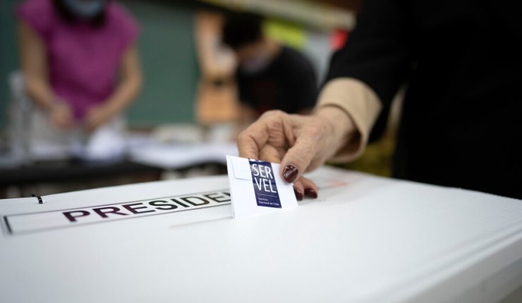 Vocal de mesa para el plebiscito constitucional: Hasta cuándo, cómo y razones para excusarse