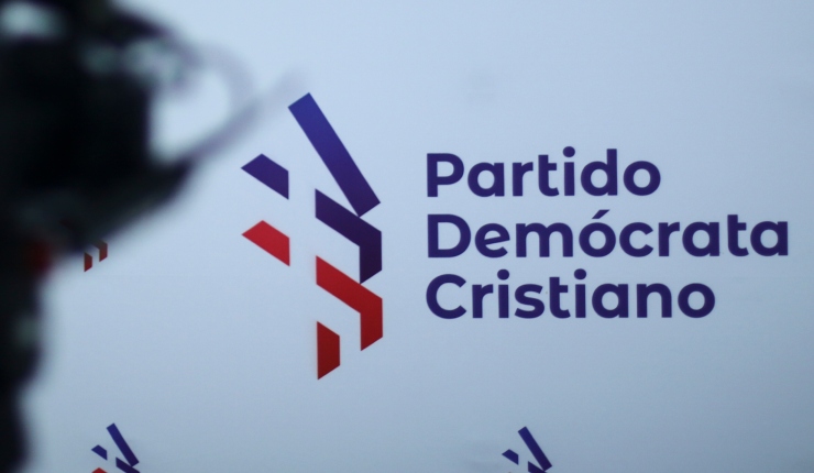 Junta Nacional DC aprueba negociar pacto con el oficialismo, pero advierten: “Debe representar adecuadamente el peso electoral”