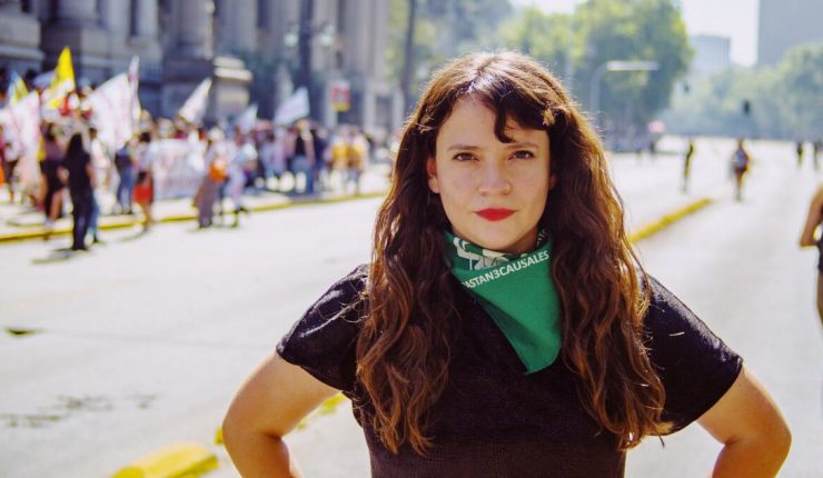 Isabel Orellana, hermana de la ministra de la Mujer, renunció a Convergencia Social con duras críticas al Gobierno