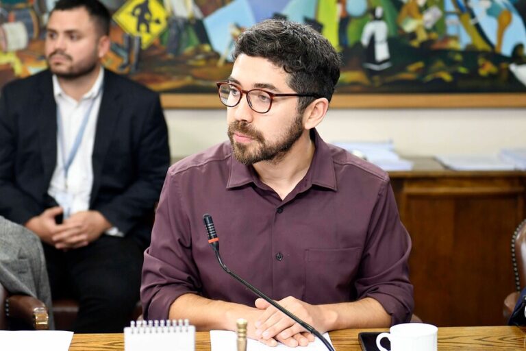 Diputado Santana y proyecto que busca condonar el CAE: 