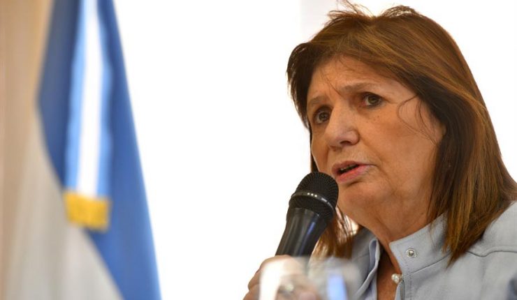 Bullrich se excusó ante Tohá por Hezbollah: “Dejó claro que no hay antecedentes de alguna amenaza inminente para el país”