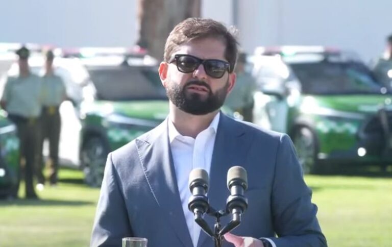 Gobierno entrega 90 vehículos policiales a Carabineros y presenta el Plan de Fortalecimiento de Control Territorial Focalizado