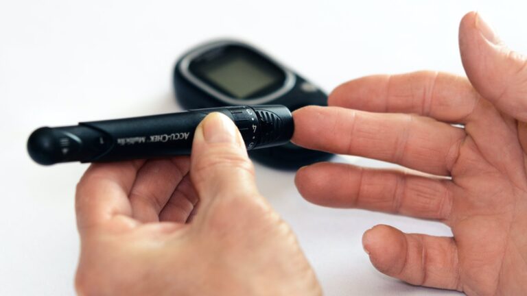 Diabetes: Cuáles son los síntomas y en qué enfocarse para prevenirla
