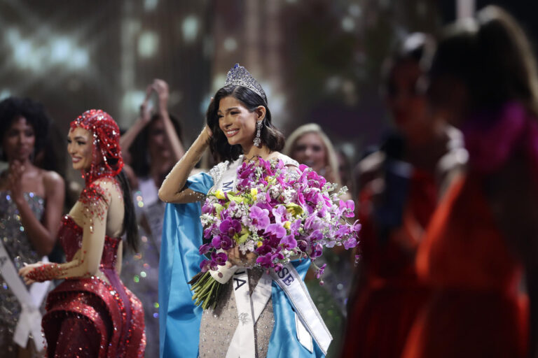 Miss Universo 2023 coronó a Nicaragua como su nueva reina en una gala histórica