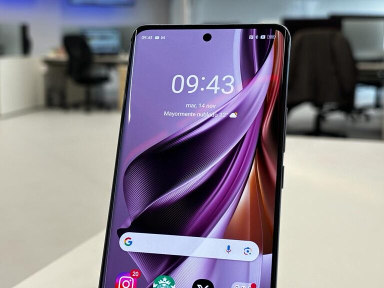 Review Oppo Reno10 5G: El móvil de gama media que aspira competir con los grandes