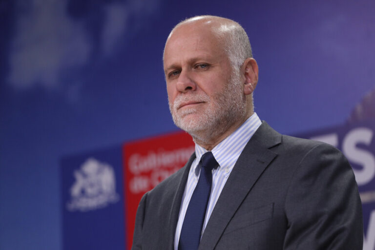 Elizalde no descarta reactivación de reforma política, pero iniciativas sociales son prioridad para el Gobierno