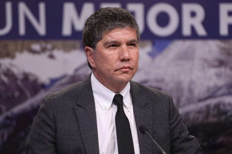 Subsecretario Monsalve anunció querella por niño de 12 años baleado en Renca: 