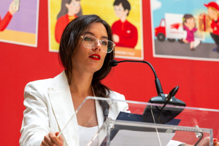 Ministra Vallejo respalda a Vidal y asegura que TVN tiene la responsabilidad de informar sobre las voces del Estado